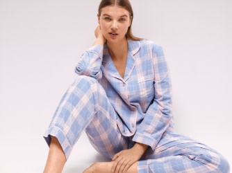 DESKTOP HERO 4-CAROUSEL 1