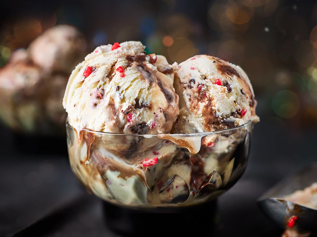 Peppermint bark ice cream