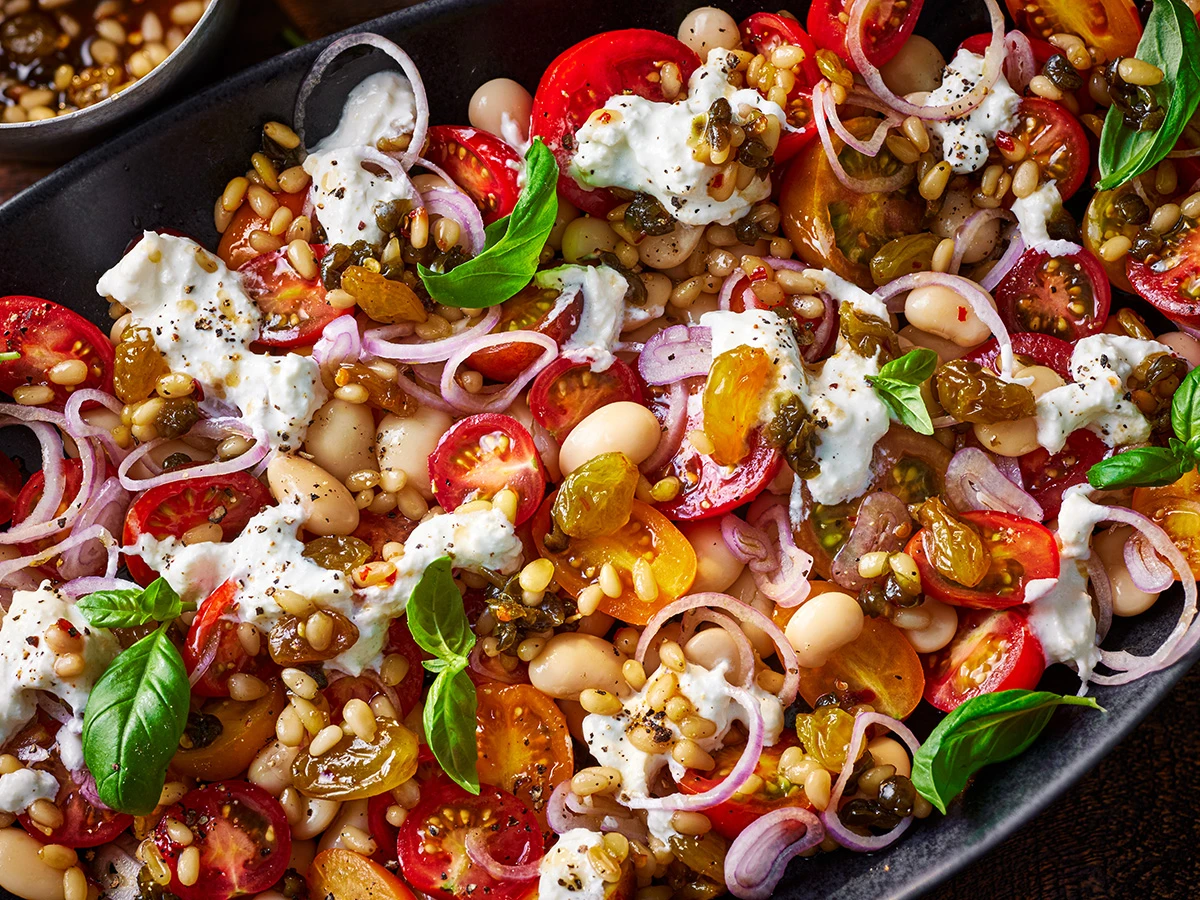Stracciatella salad 