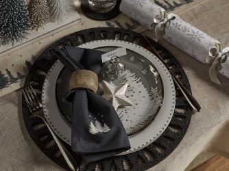 DESKTOP HERO 3-CAROUSEL 3