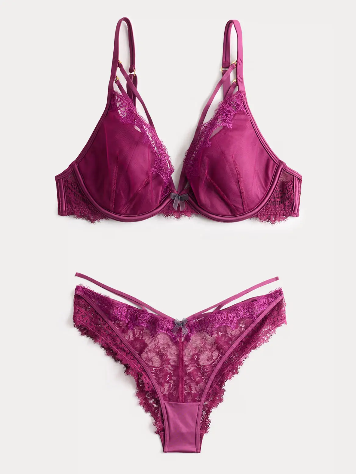 Magenta bra and underwear set