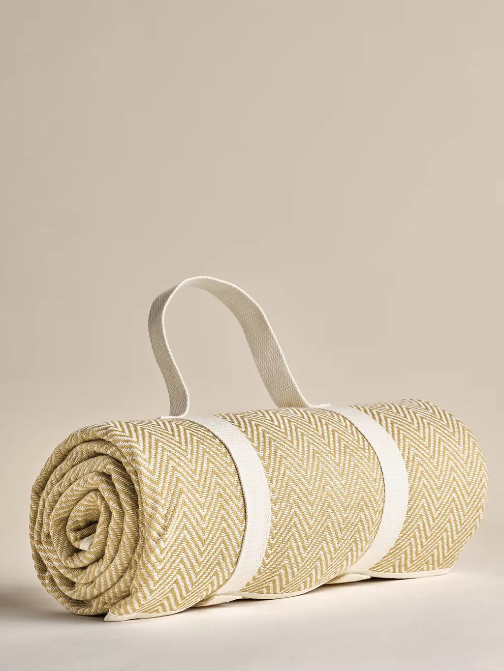 Foldaway picnic blanket