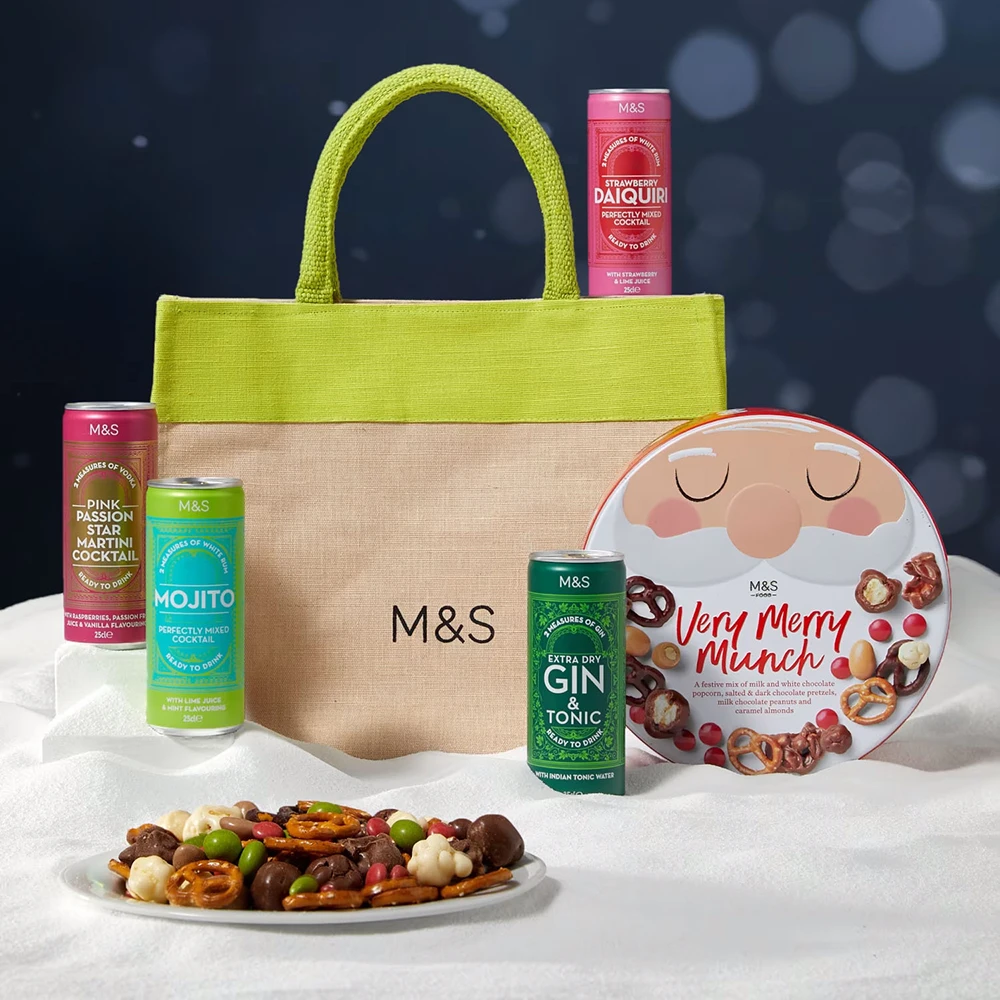Merry Munch & Cocktail Gift Bag