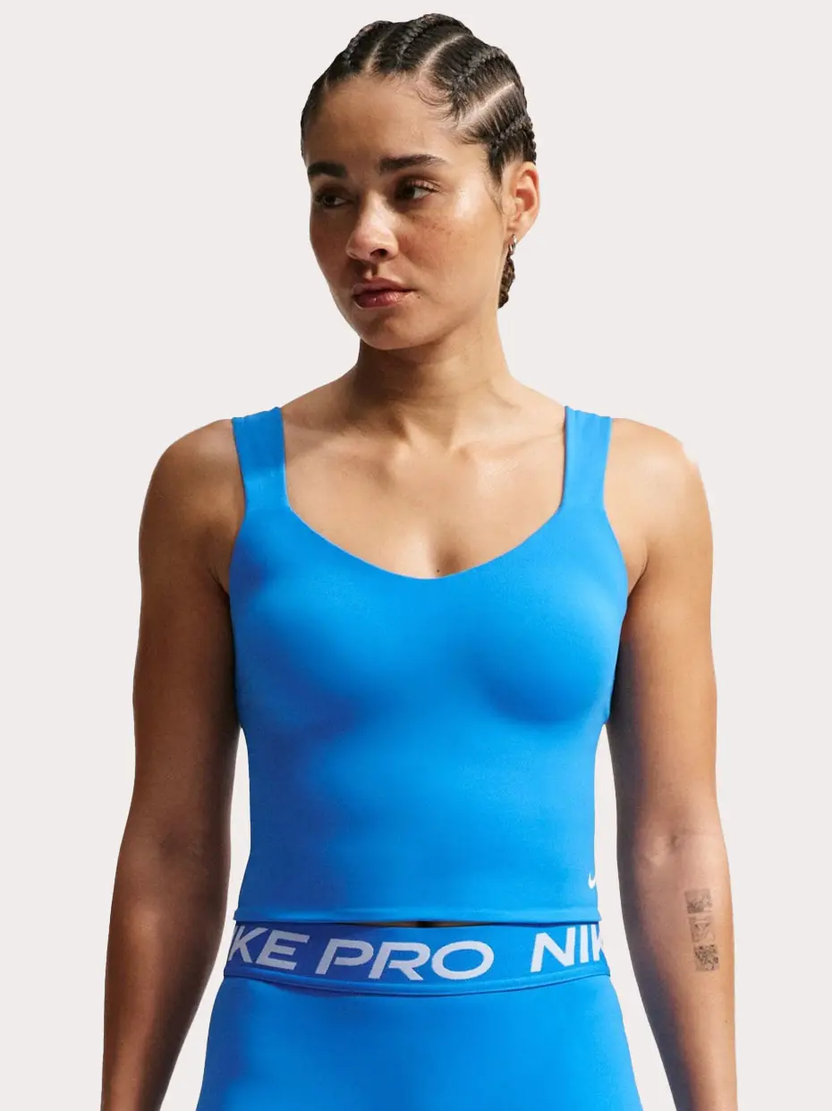 Woman wearing blue work out set
