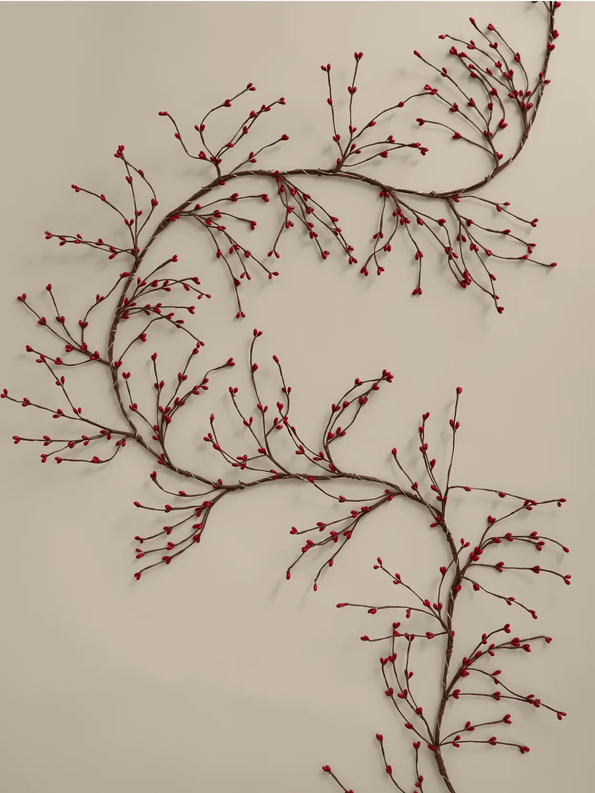 Image of berry Christmas garland