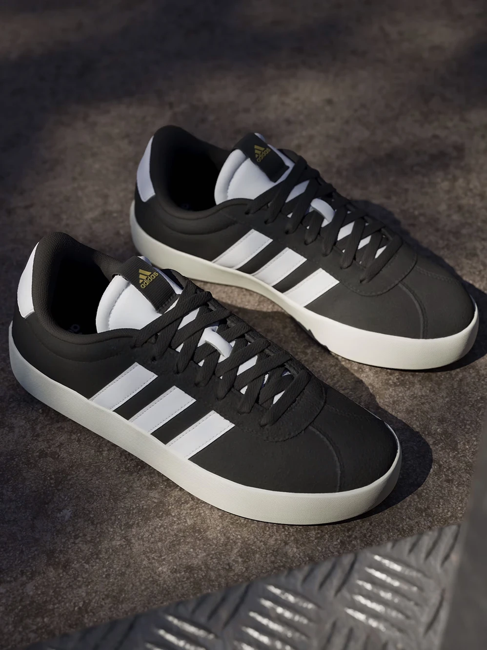 Adidas black and white VL Court 3.0 trainers