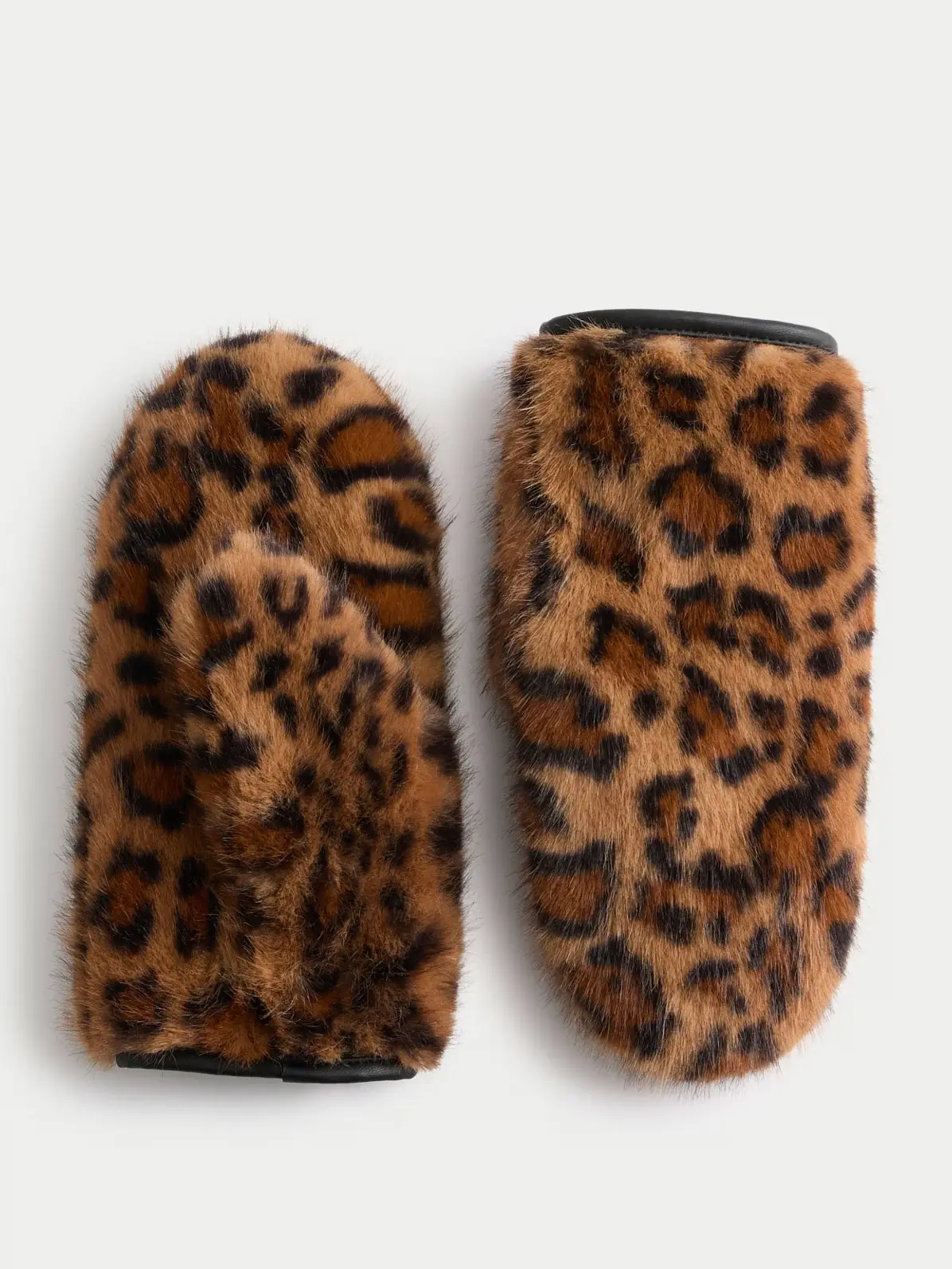 Faux fur leopard print gloves