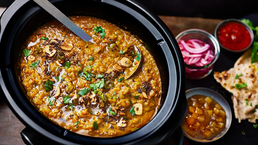 A slow cooker dal
