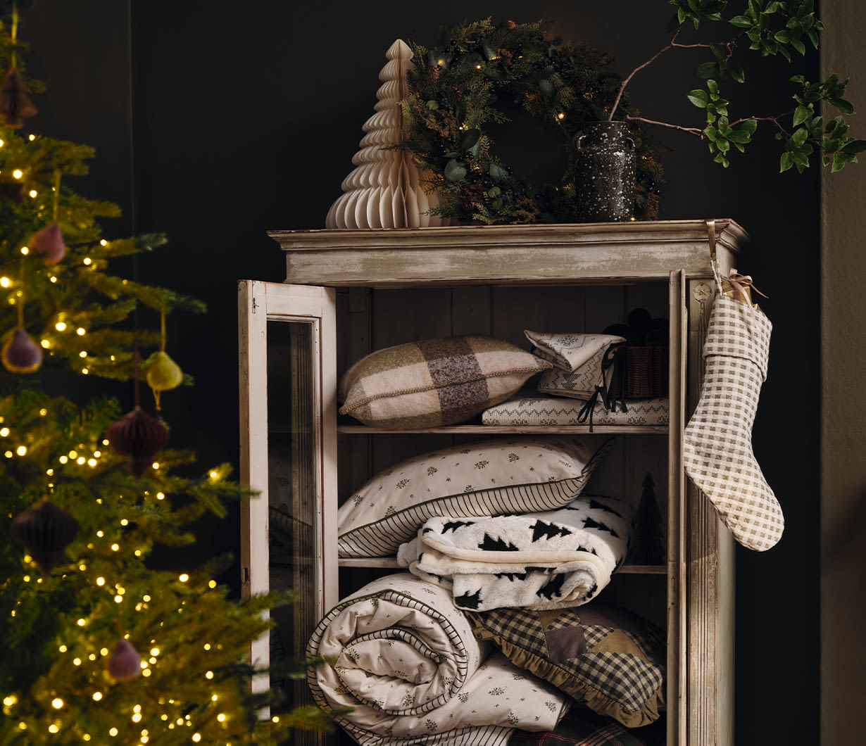Deck the halls