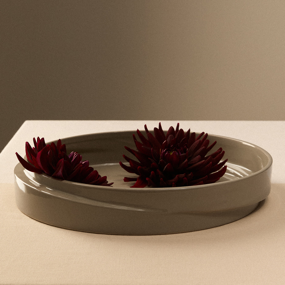 Bowl with flowers
