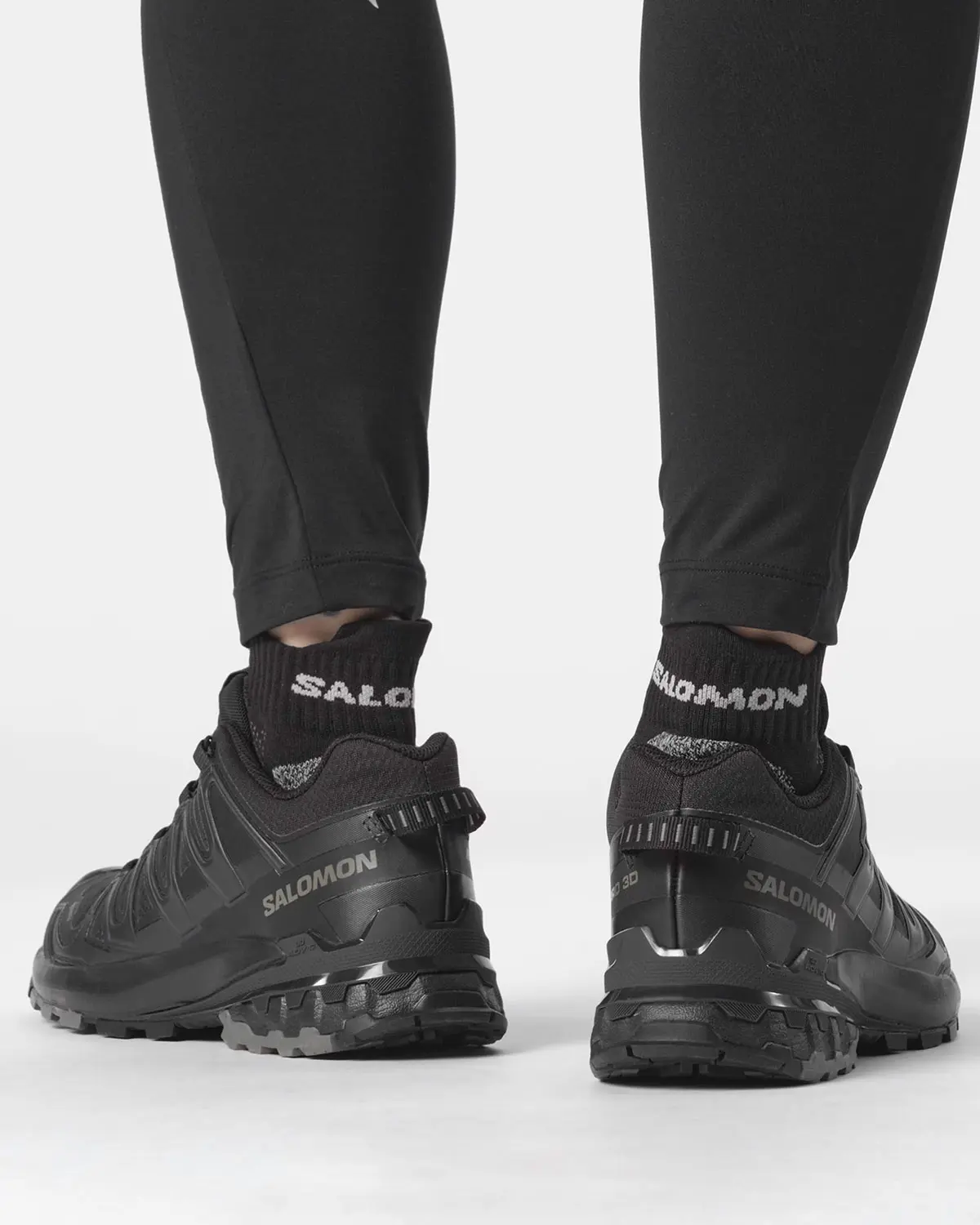 Black Columbia walking boots