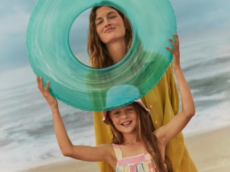 DESKTOP HERO 4-CAROUSEL 3