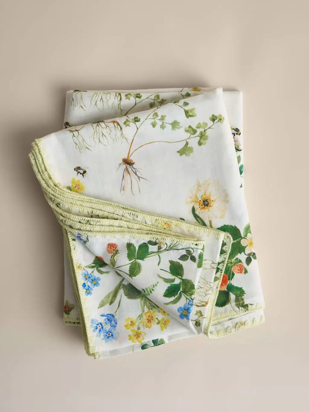 Floral-print tablecloth