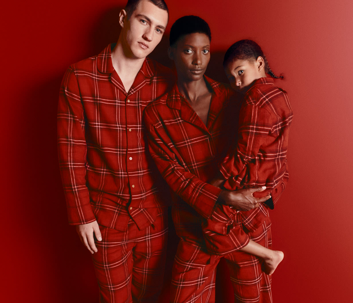 FAMILY CHRISTMAS PJ 1232x1060
