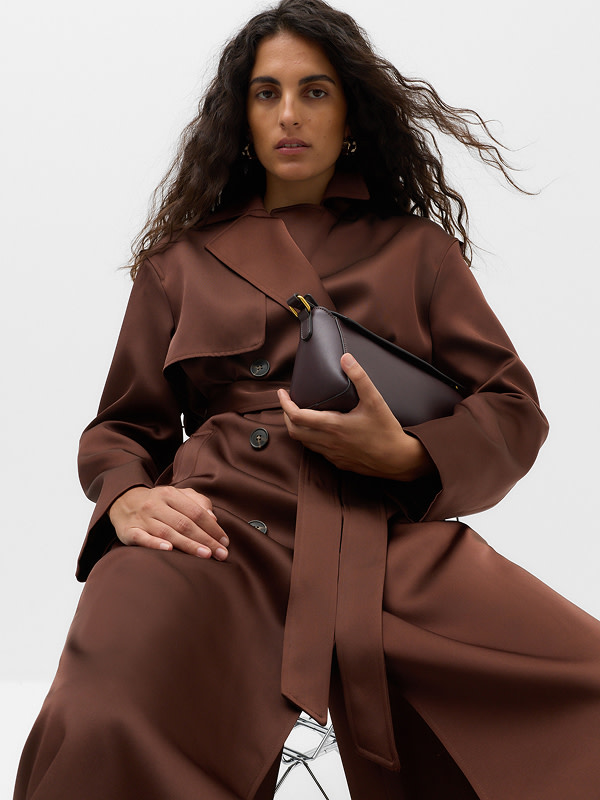 Woman wearing chocolate brown co-ord