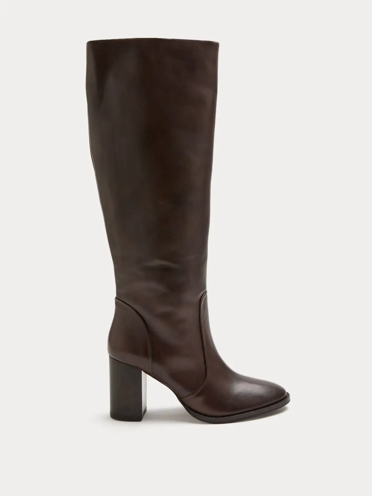 Tall brown boot with block heel