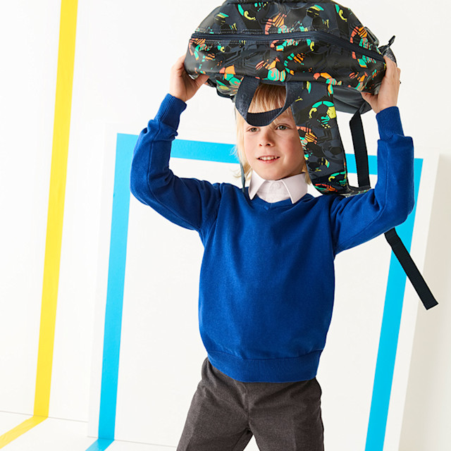 1229 20230706 S&L-LONGER-FEATURE KW SCHOOL-BAGS BSLH-10170 HERO