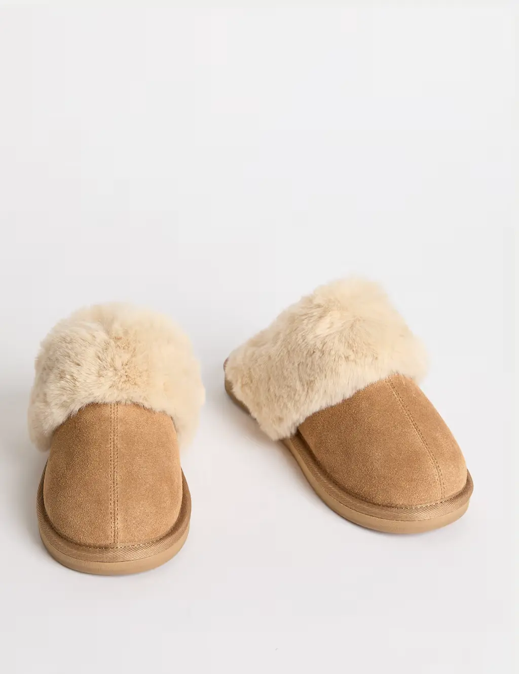 Shearling slippers