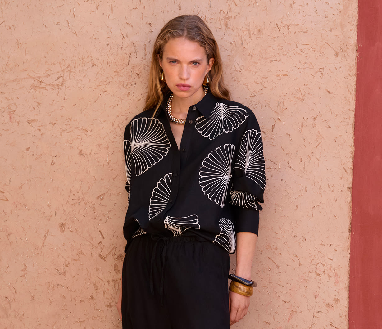 Womens linen shop