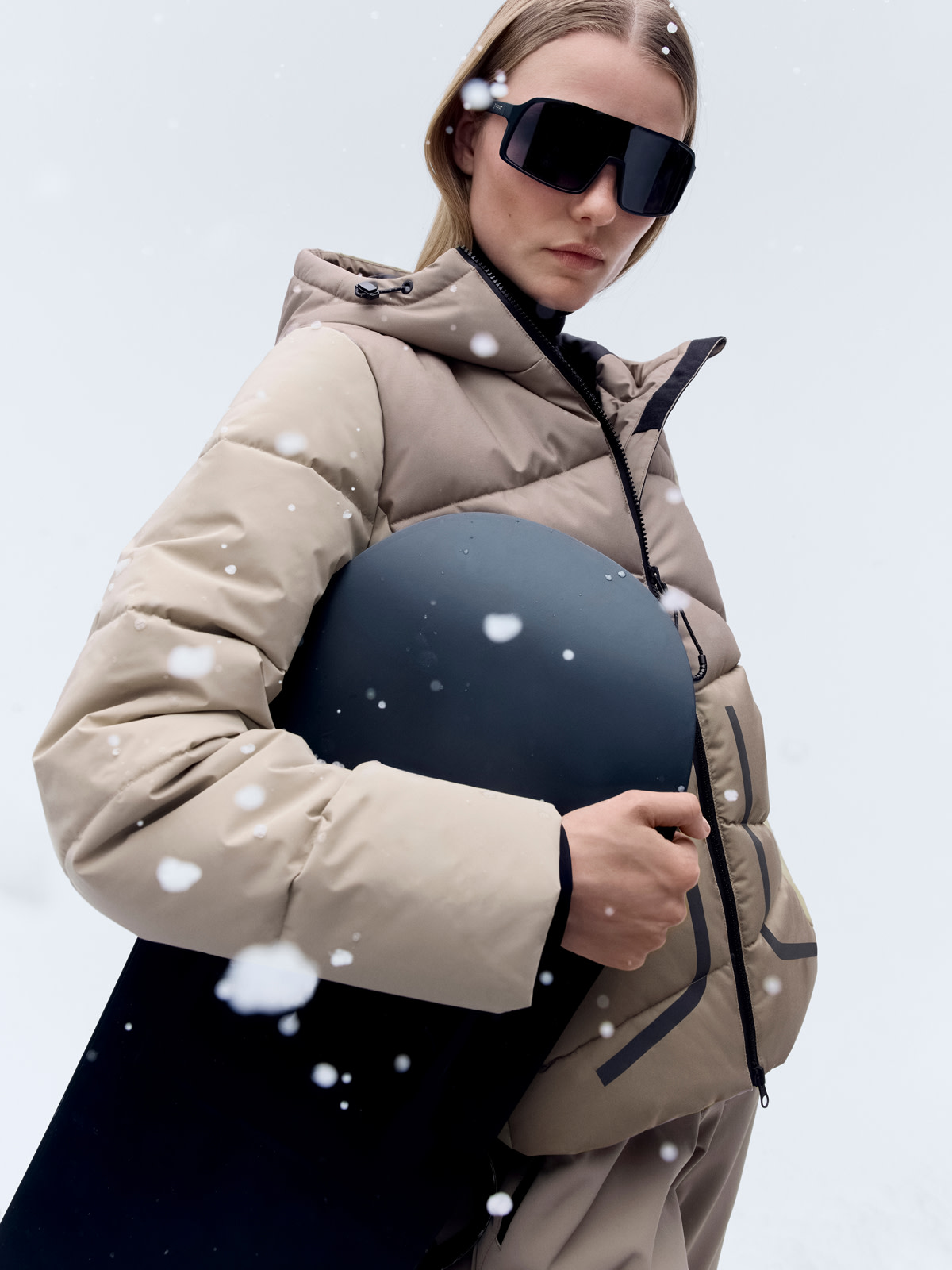 Woman wearing skiwear