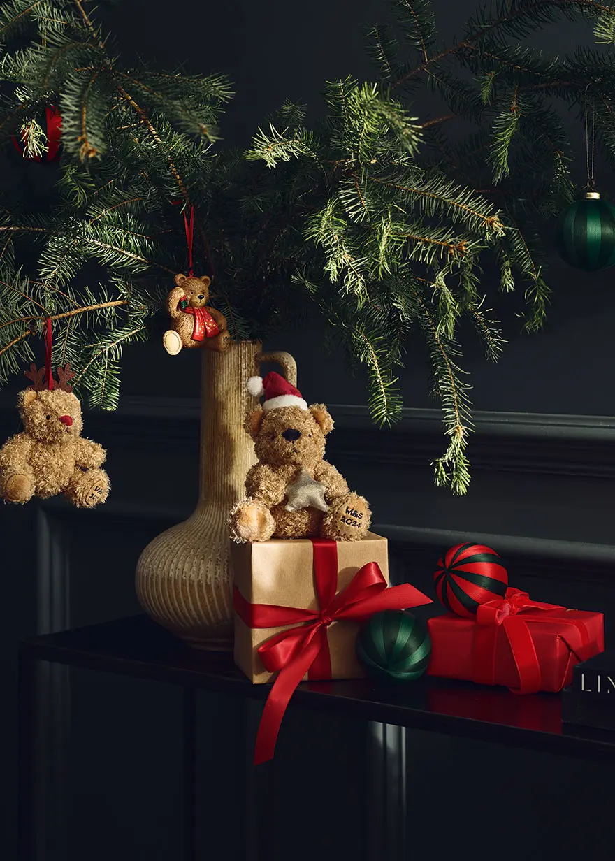 Christmas tree with Spencer bear and Christmas eve box