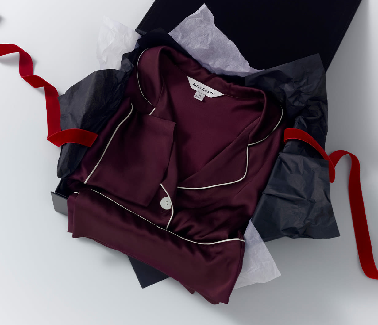 Gifting content card