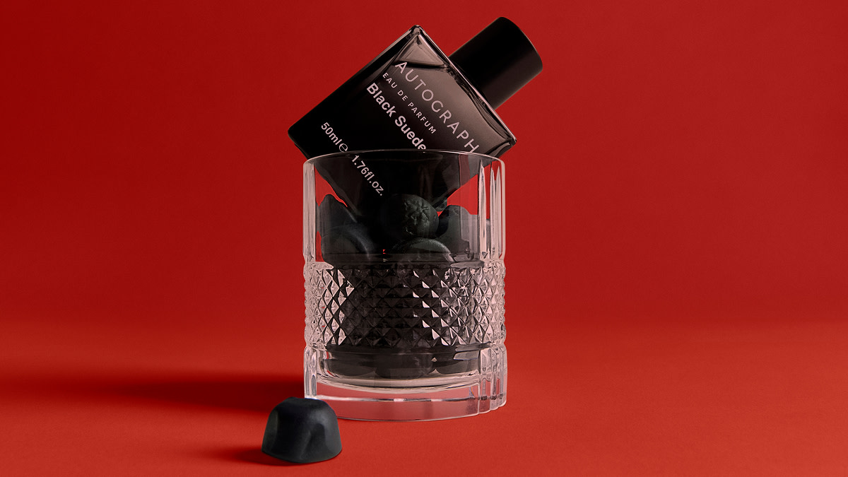 Men's Autograph fragrance in black bottle