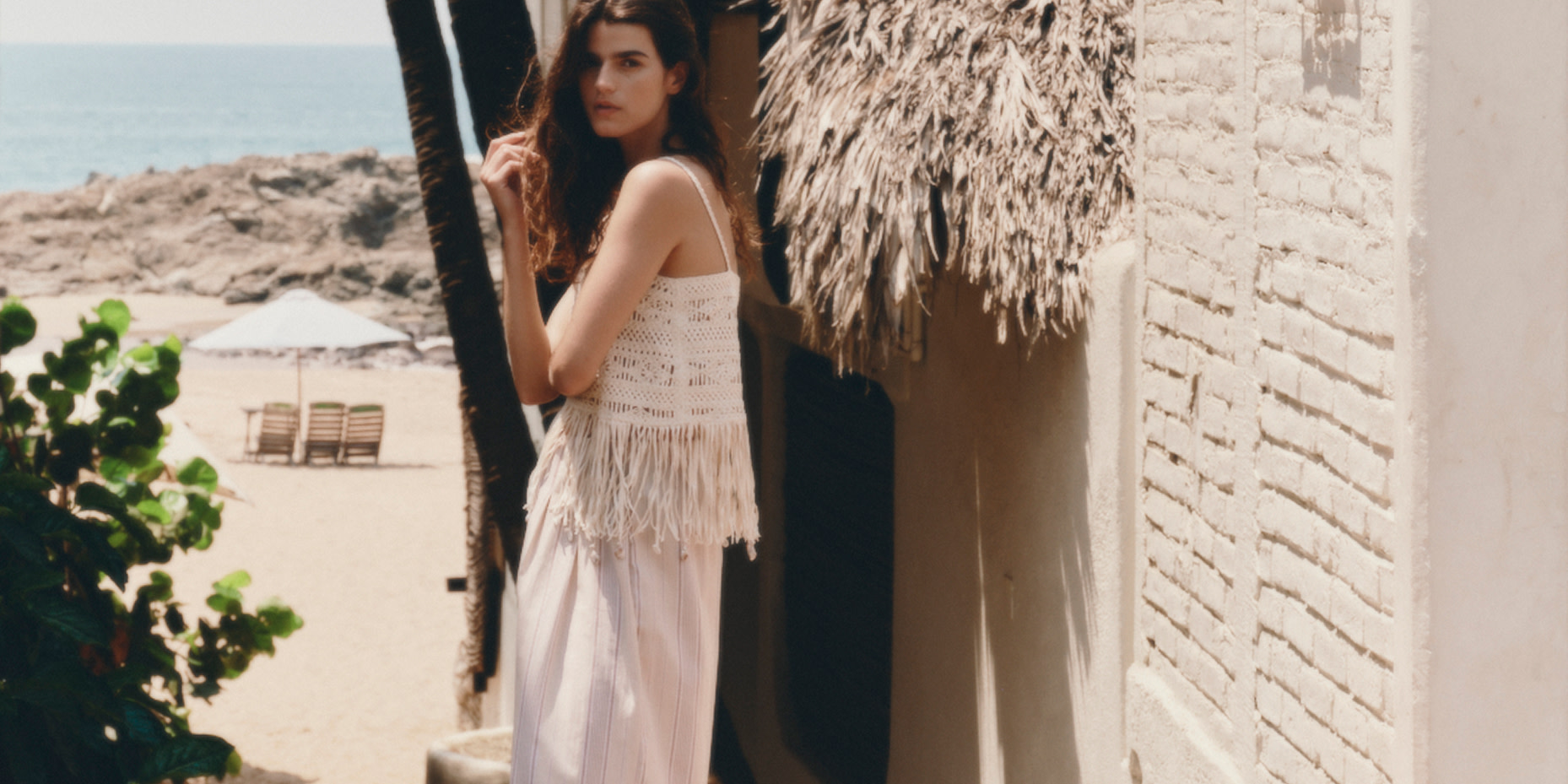 Woman wearing summer clothes