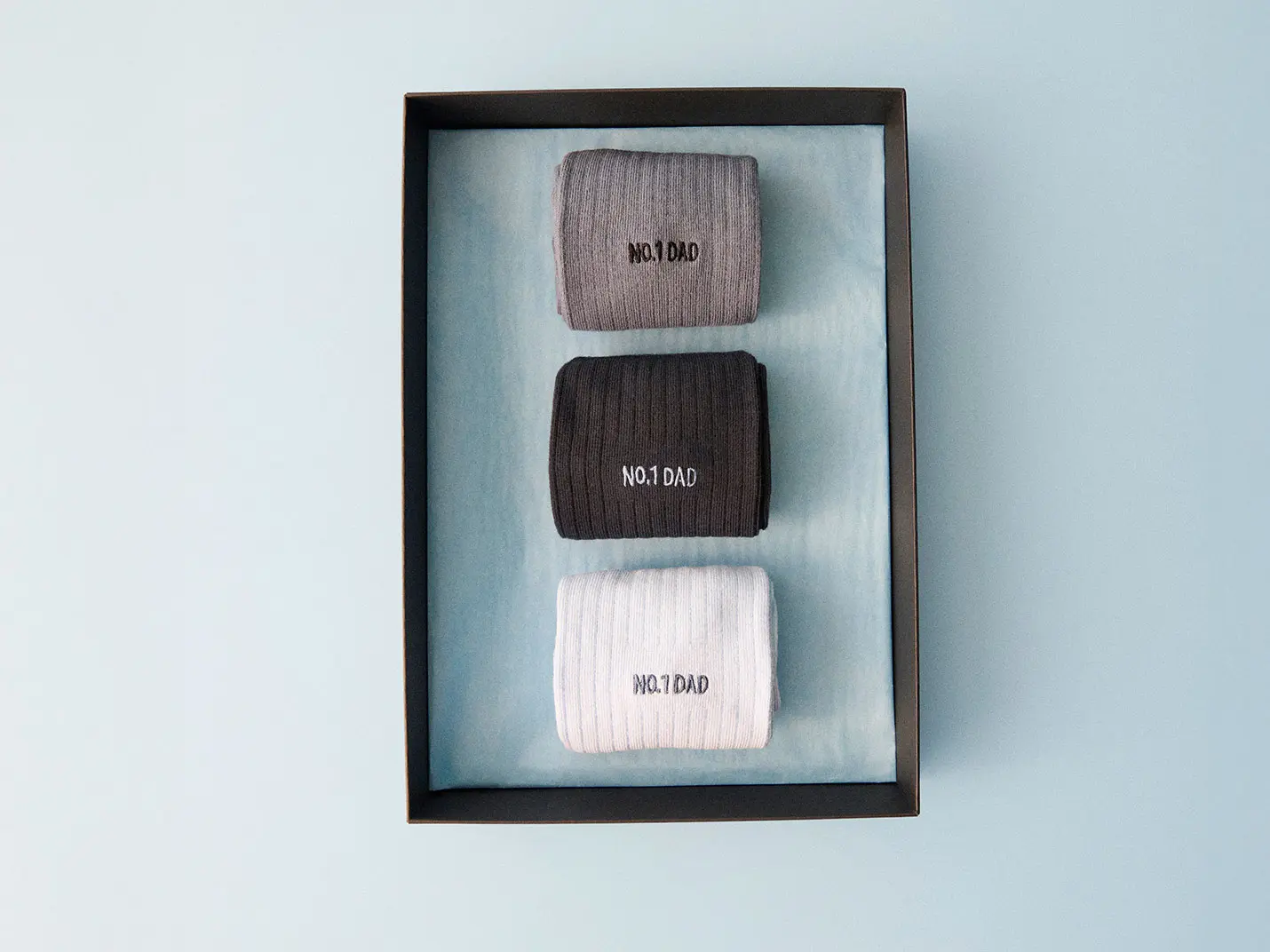 Men's socks with No. 1 Dad logo