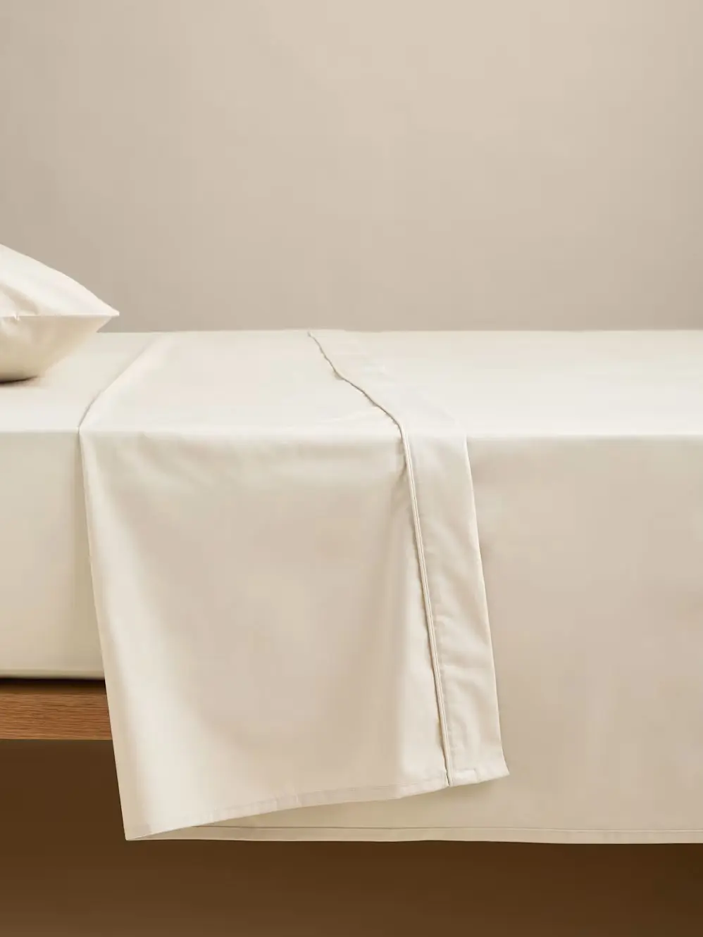 Bed sheets on mattress