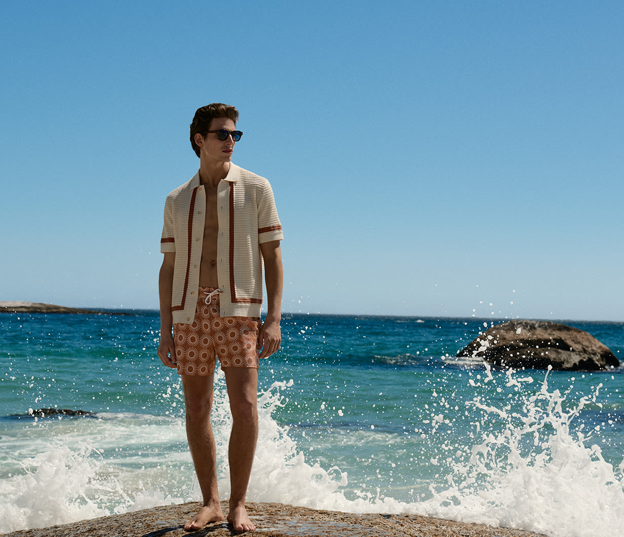 MENSWEAR