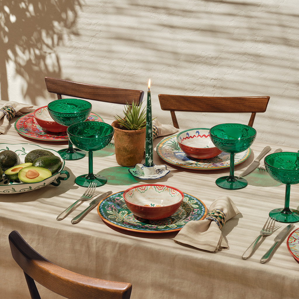 Set the scene for a garden party
