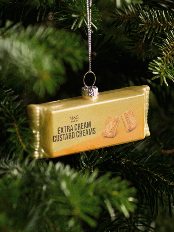 CUSTARD CREAM 600x800