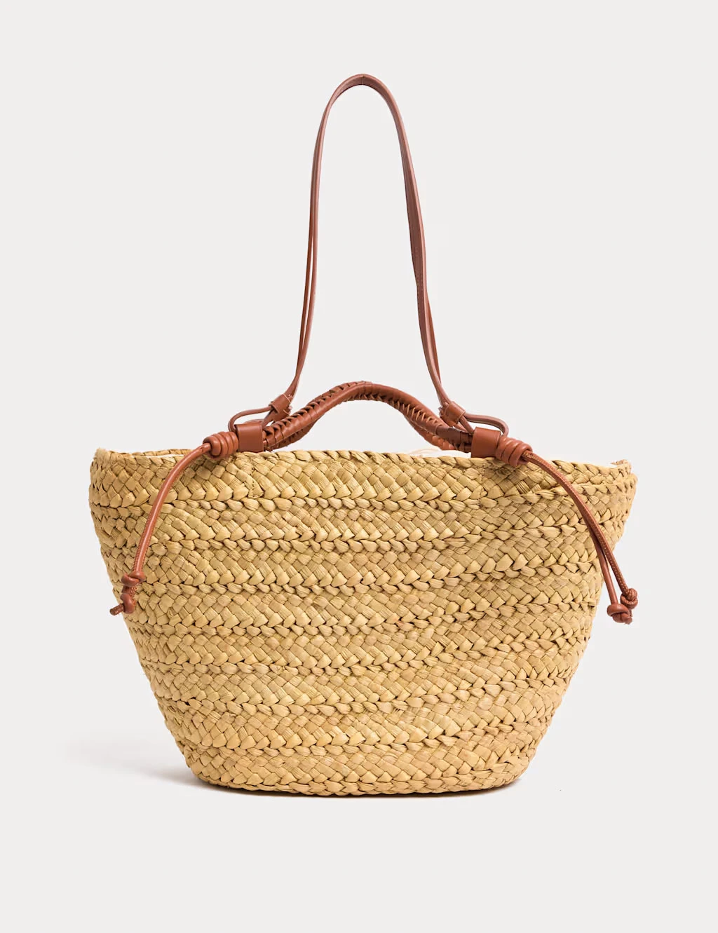 Straw bag