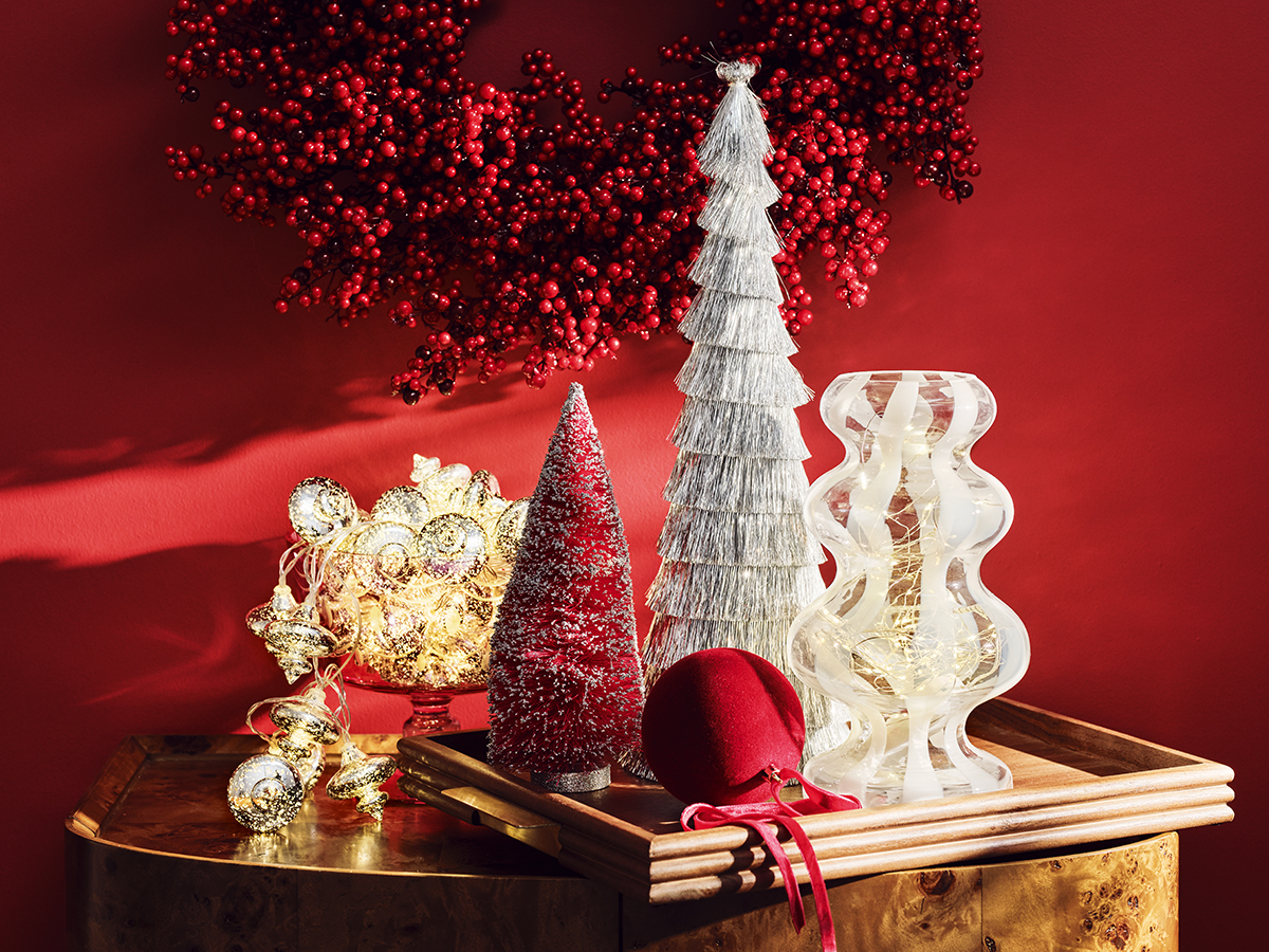 ラスト在庫単品購入即日可M&S クリスマス缶セット　Marks&Spencer m12501098678_1.jpg?1737064639