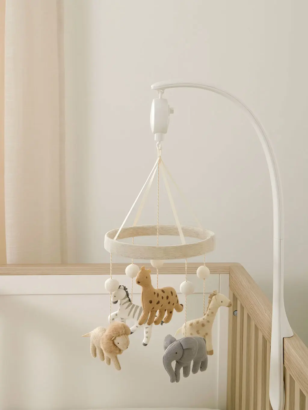 Animal mobile for cot