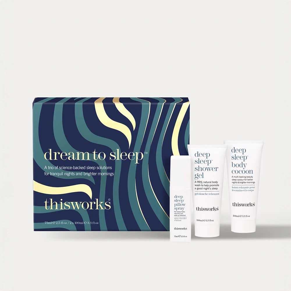 This Works Dream To Sleep gift set
