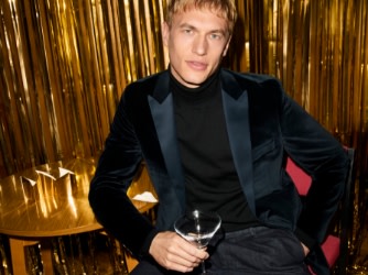 DESKTOP HERO 5-CAROUSEL 1