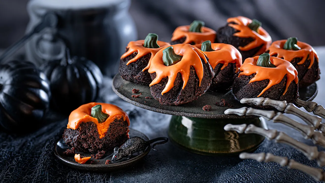 Pumpkin cupcakes