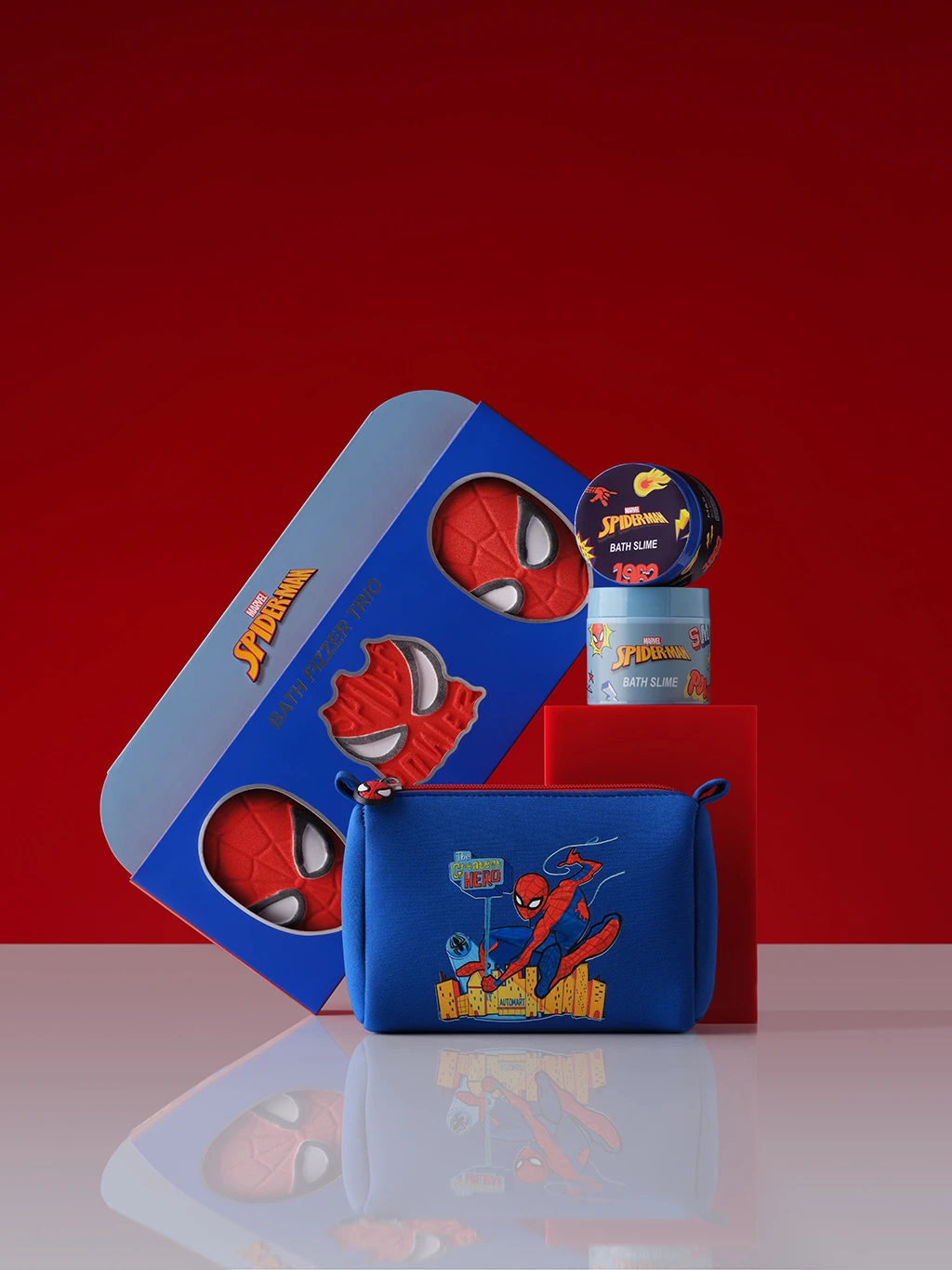 A selection of kids' Spiderman bath gifts