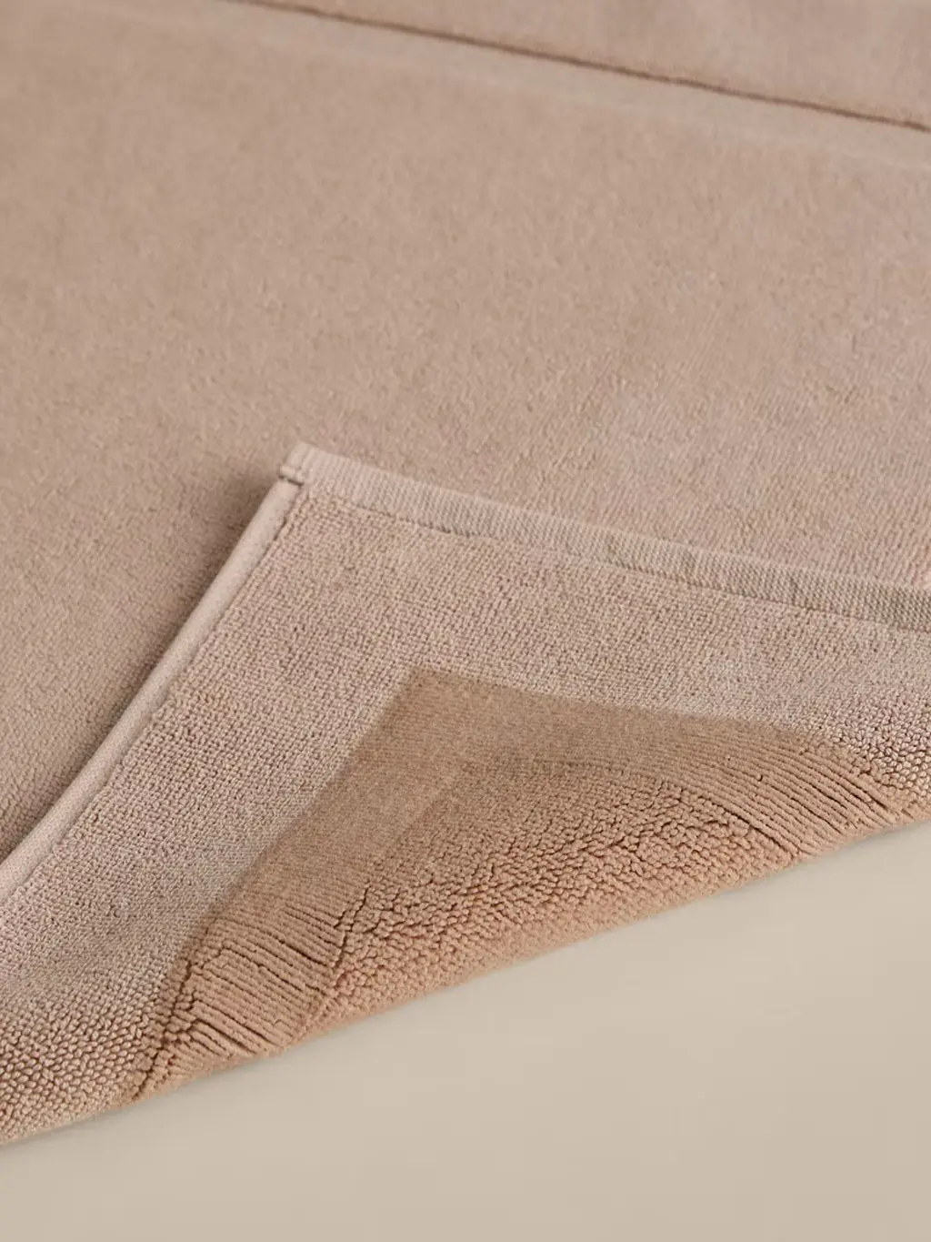 Egyptian cotton bath mat