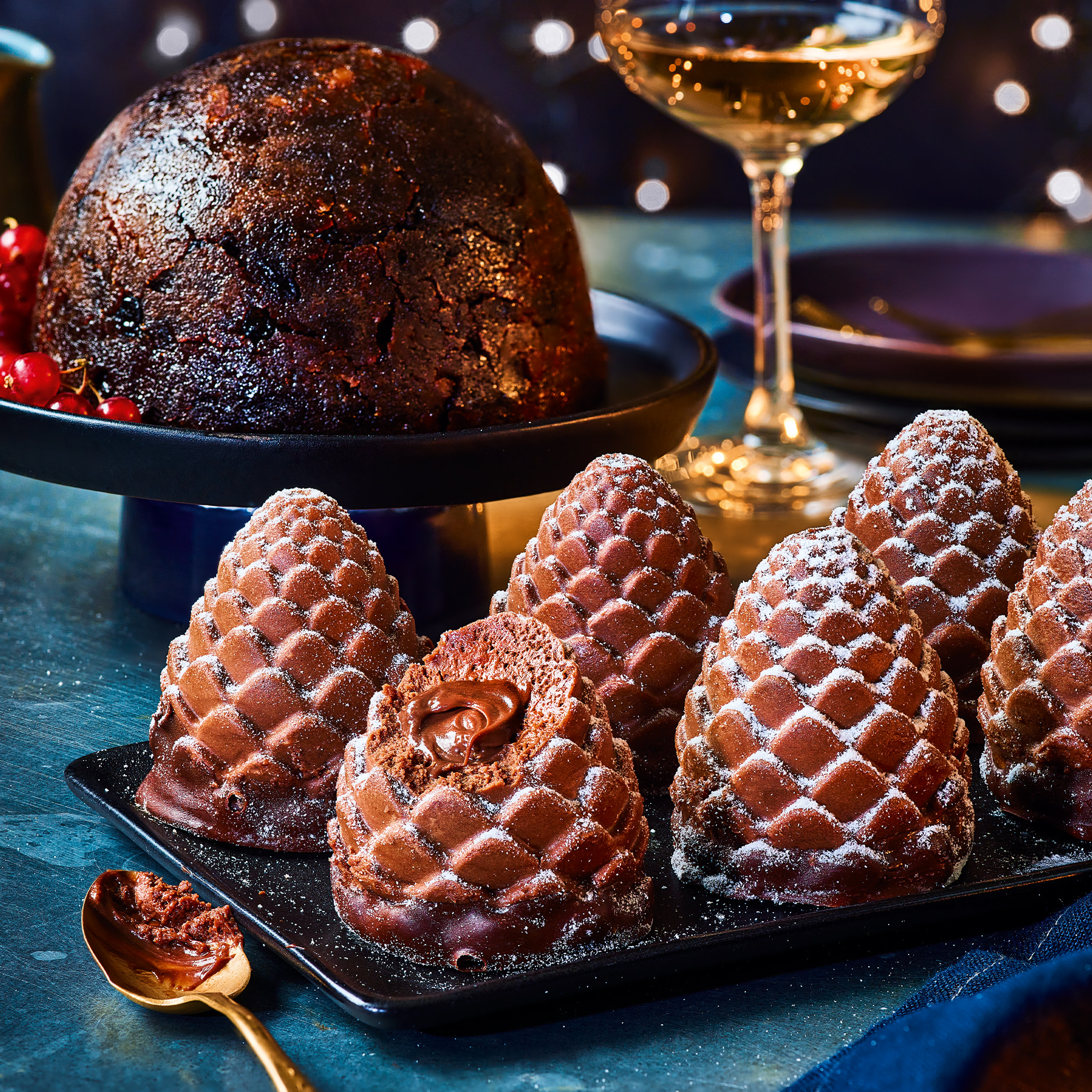 Collection Handmade Chocolate Pine Cones