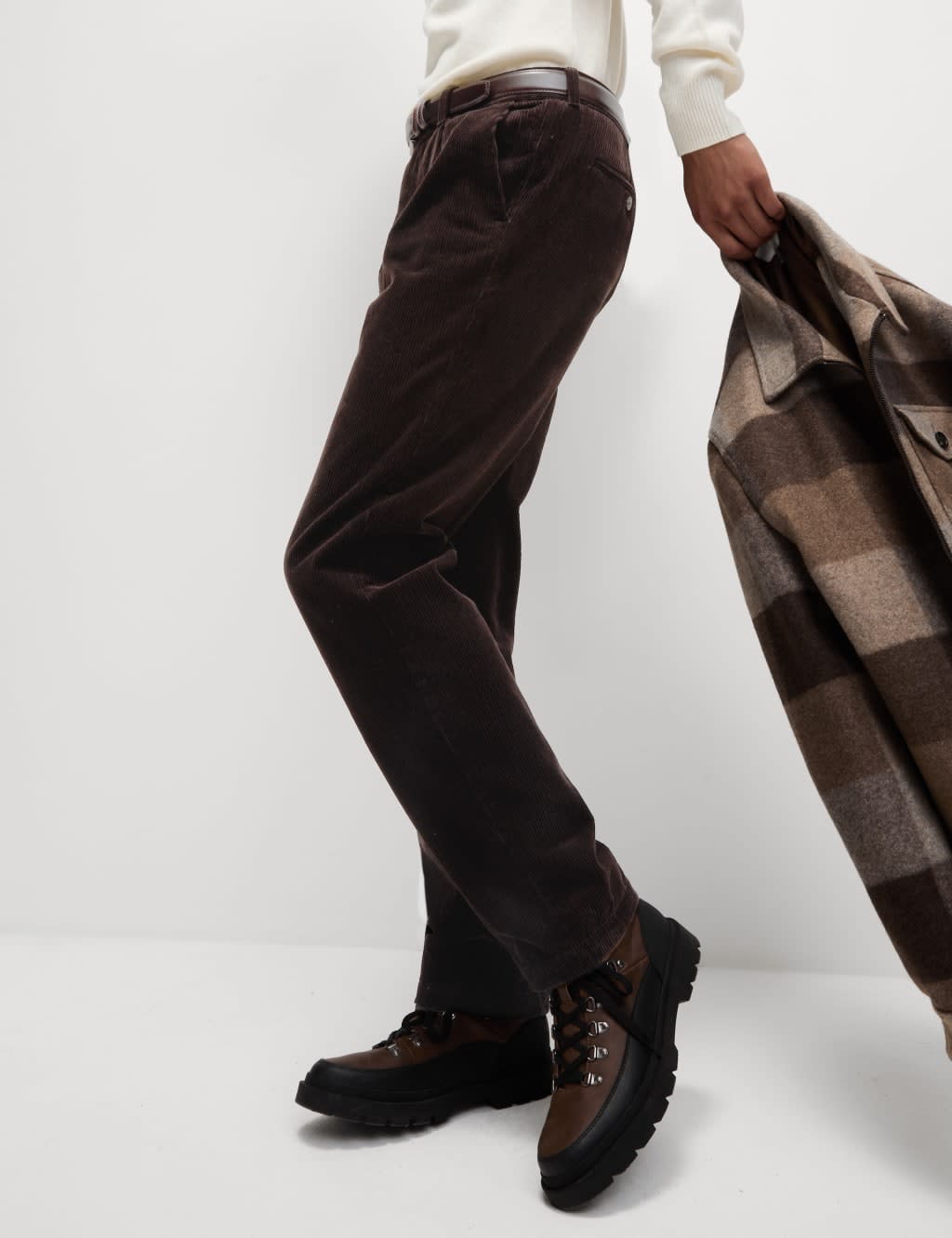 Regular-Fit-Luxury-Single-Pleat-Corduroy-Chinos