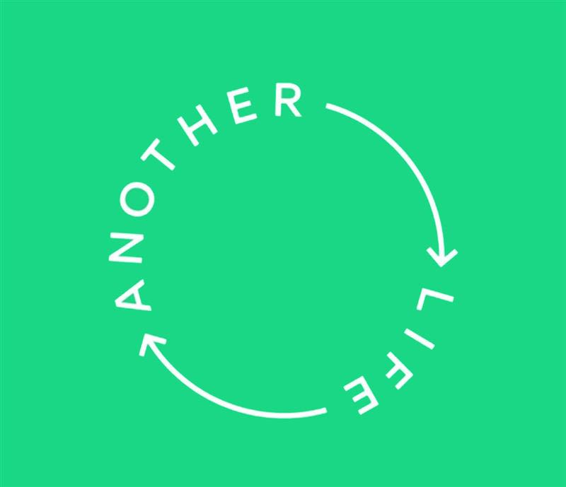 Give your clothes another life