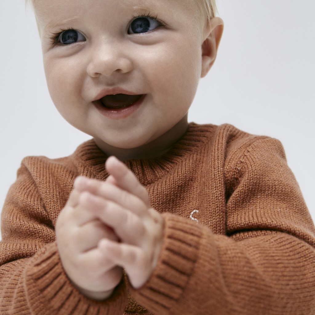 Shop new in baby clothing. 