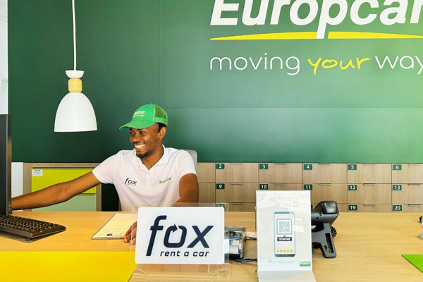 Car Rental St Maarten /SXM - Europcar SXM Princess Juliana Sint Maarten