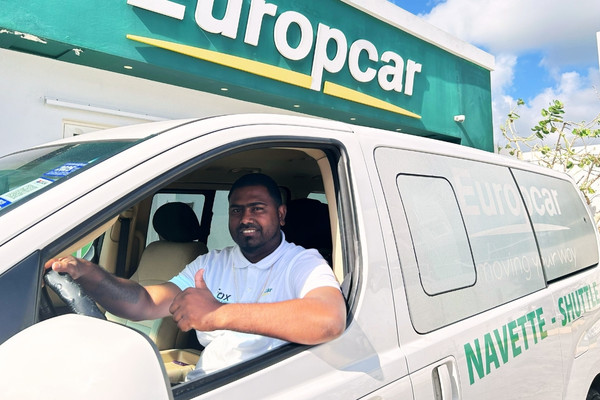 Fox St Maarten Team - Car Rental