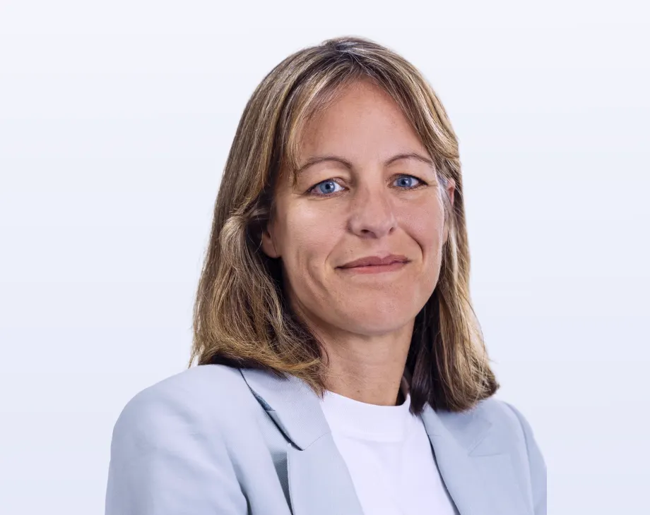 Gaby Appleton headshot
