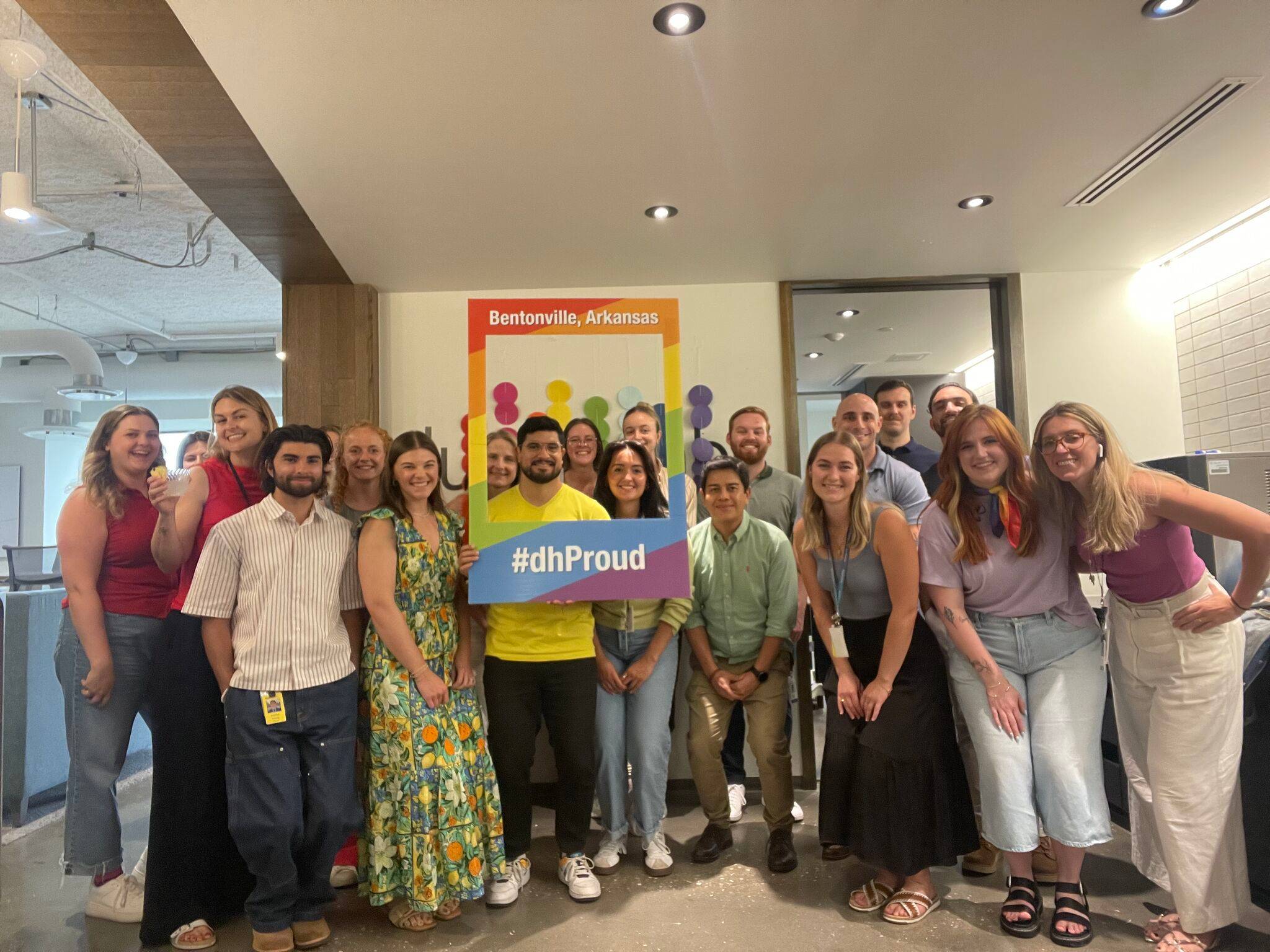 dhProud team