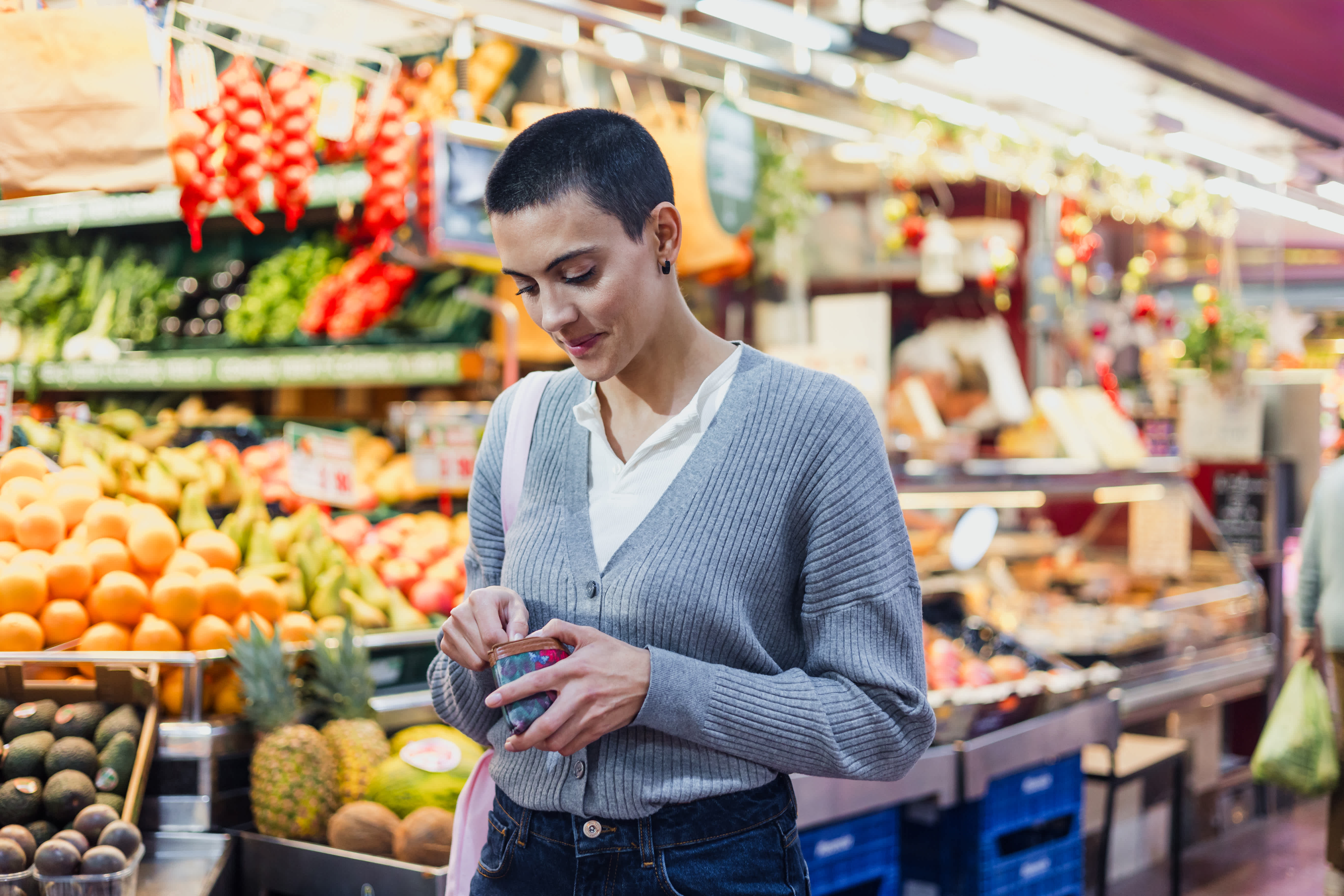 Woman doing groceries